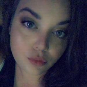 Meet your Posher, Karissa